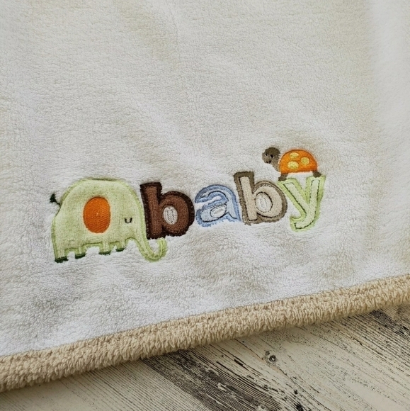 Carter's Just One You 30x40 Elephant Turtle Baby Blanket - Picture 4 of 5